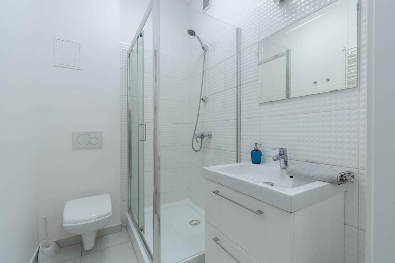 Blue Apartment Browar Central Познань Экстерьер фото